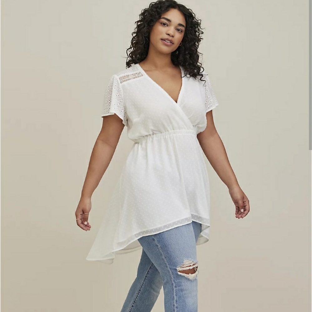 Torrid Eyelet Tunic 1x